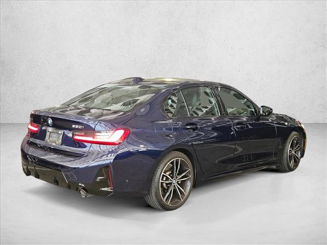 Used 2024 BMW 330i xDrive Sedan w/ M Sport Package AWD/4WD image 3