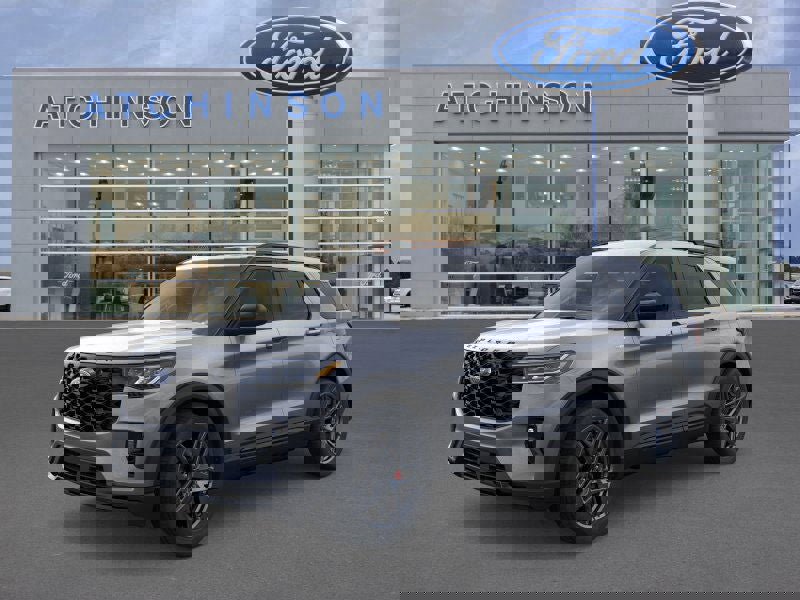 Used 2025 Ford Explorer ST-Line image 1