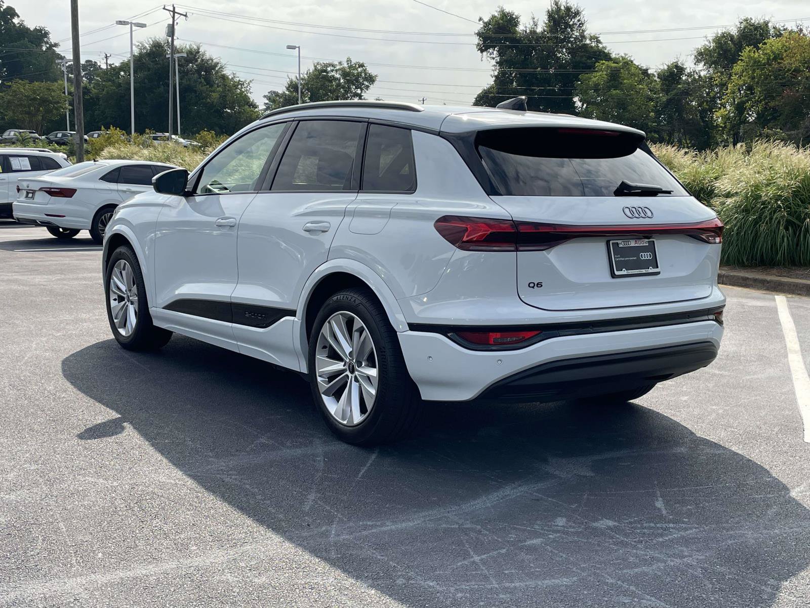 Certified 2025 Audi Q6 e-tron Prestige w/ 20" Wheel Package RWD image 5