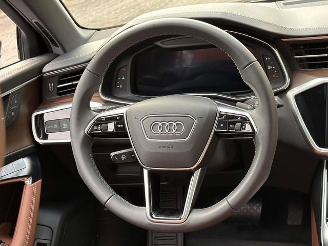 Used 2025 Audi A6 Premium Plus image 23