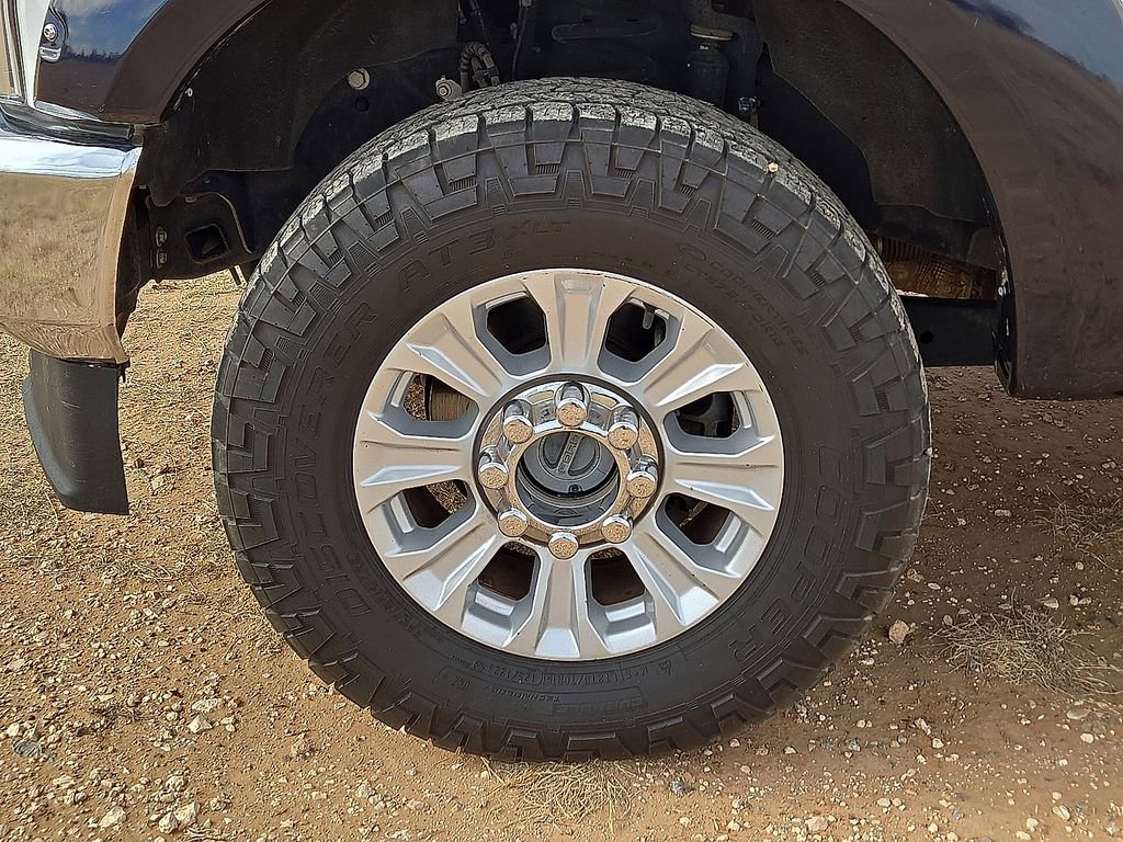 Used 2021 Ford F250 XL w/ STX Appearance Package image 11