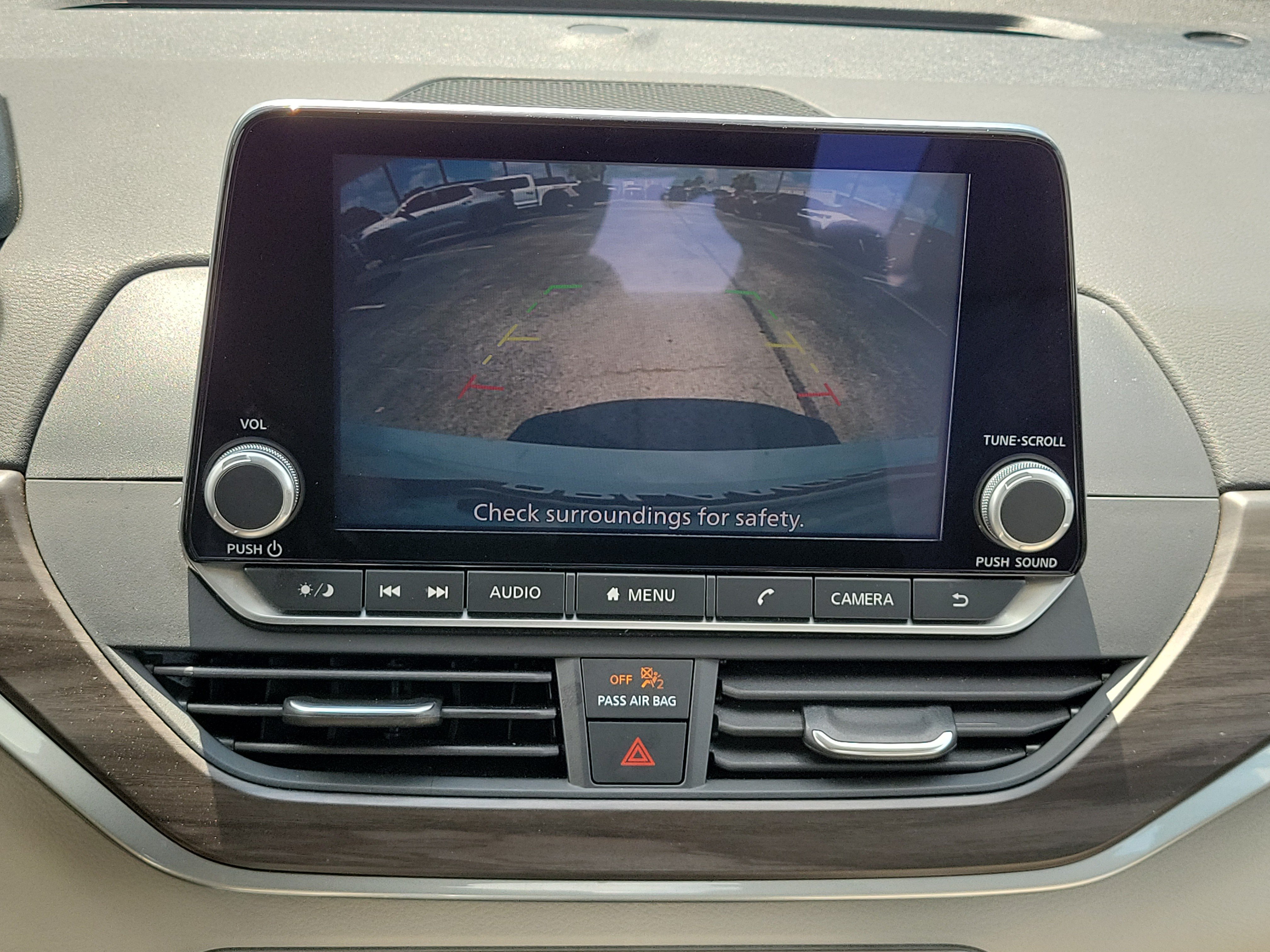 Used 2025 Nissan Altima 2.5 SV FWD image 26