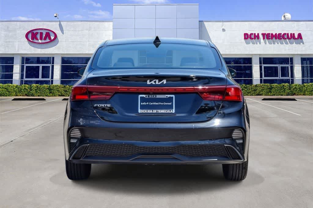 Certified 2023 Kia Forte LXS FWD image 5