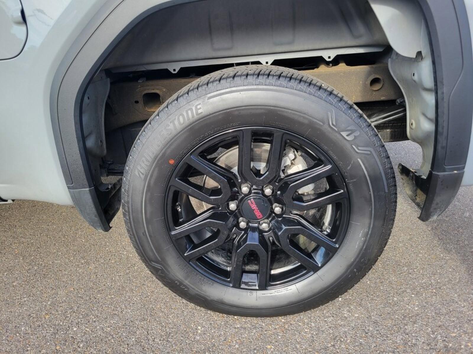 Used 2024 GMC Sierra 1500 Elevation image 7