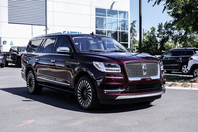 Used 2019 Lincoln Navigator L Black Label w/ Cargo Package AWD/4WD image 7