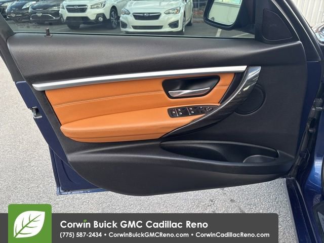 Used 2018 BMW 330i xDrive Sedan w/ Convenience Package image 11