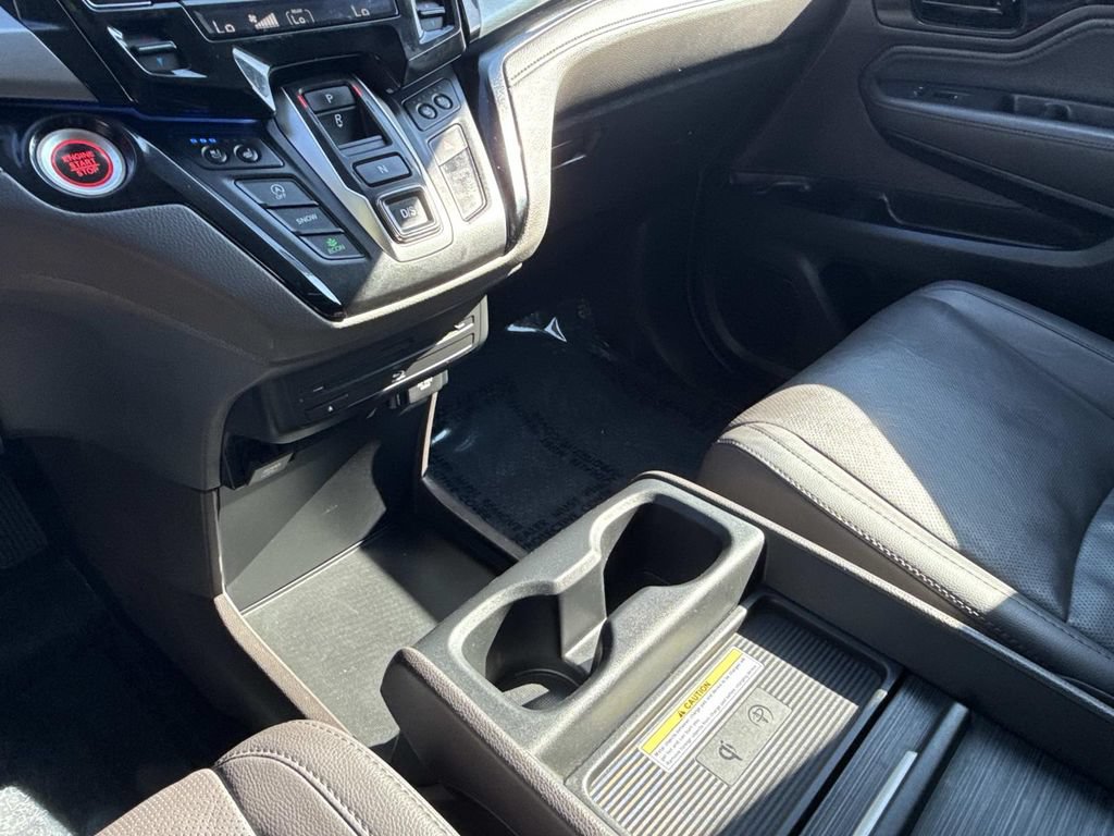 Used 2018 Honda Odyssey Elite image 7