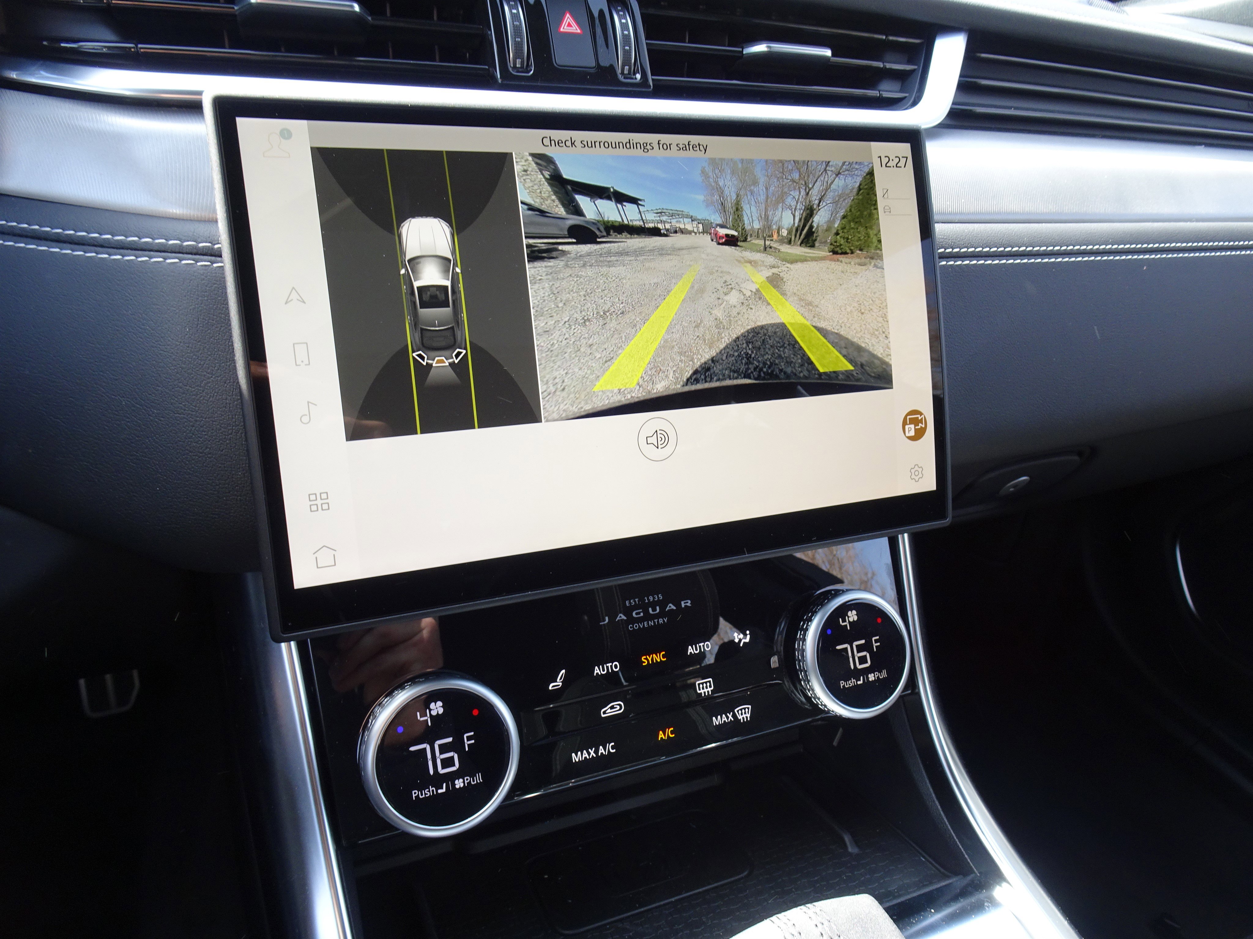 New 2024 Jaguar XF R-Dynamic SE image 4