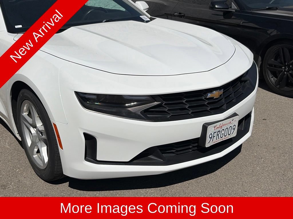 Used 2020 Chevrolet Camaro LT RWD image 6