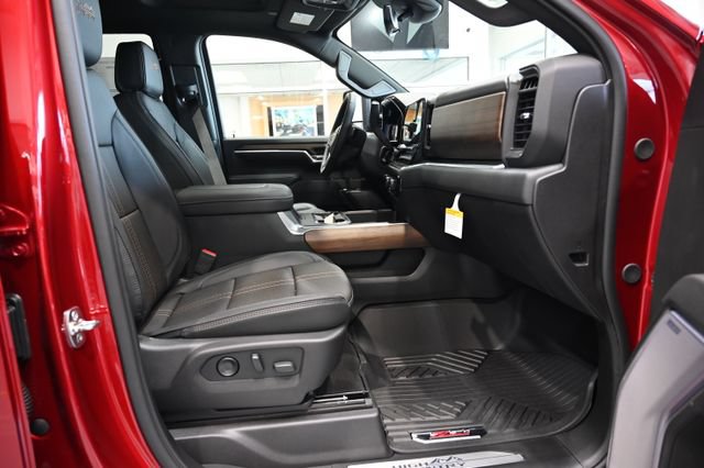 New 2026 Chevrolet Silverado 3500 High Country w/ High Country Premium Package AWD/4WD image 15