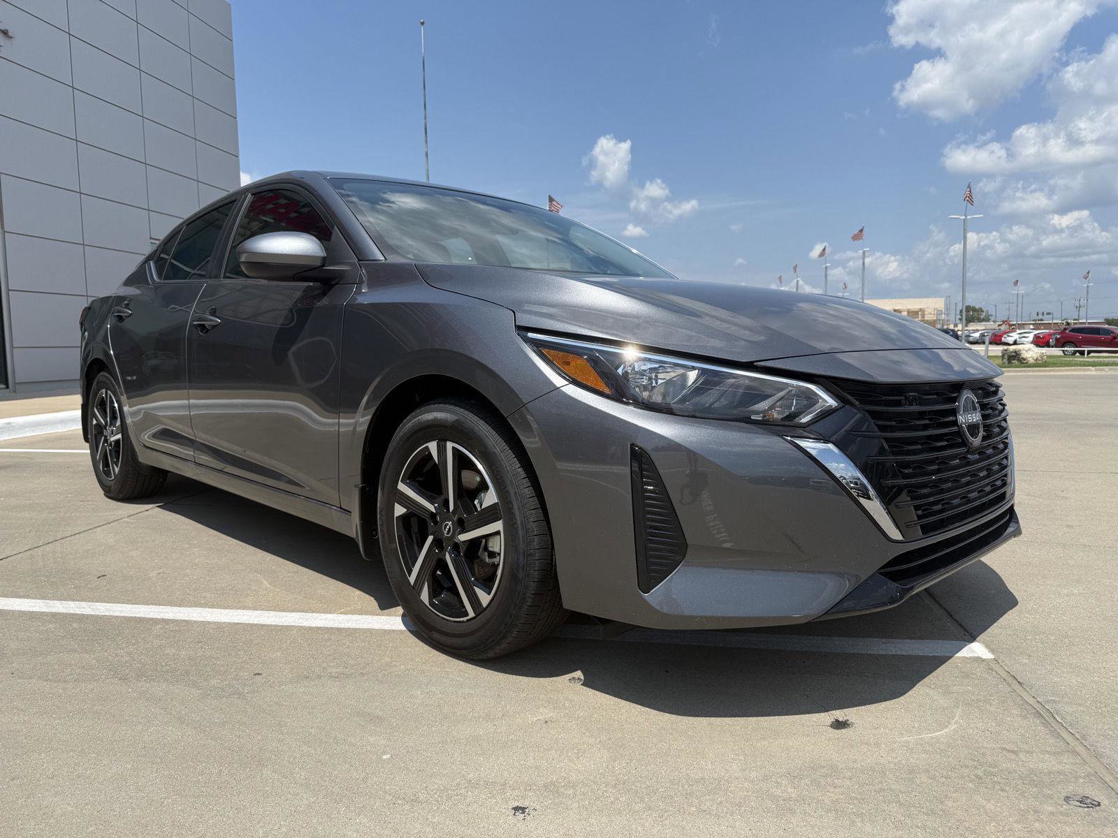 New 2025 Nissan Sentra SV w/ All-Weather Package FWD image 4