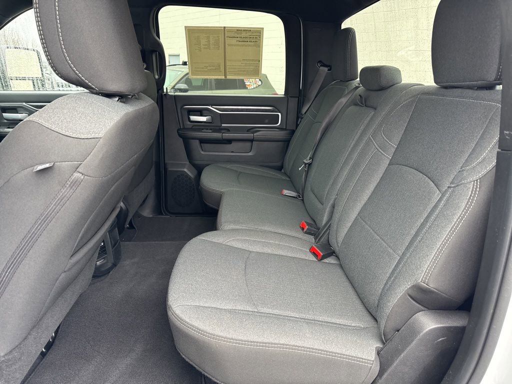 Used 2024 RAM 2500 Big Horn w/ Sport Appearance Package image 15