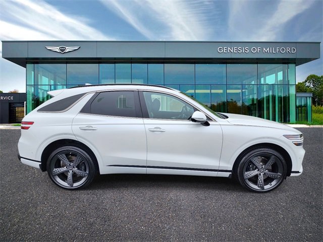 Used 2025 Genesis GV70 3.5T Sport w/ Sport Advanced Package image 5