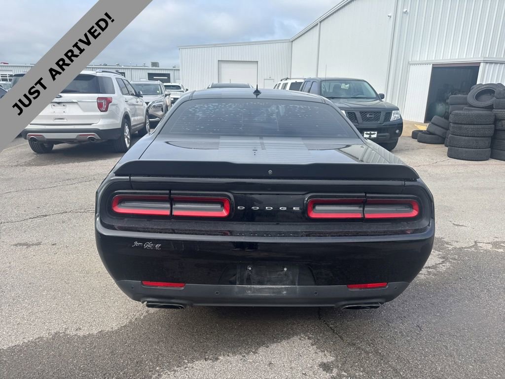 Used 2018 Dodge Challenger R/T w/ Blacktop Package RWD image 6