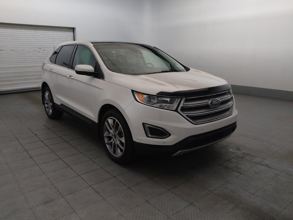 Used 2016 Ford Edge Titanium w/ Equipment Group 302A AWD/4WD image 13
