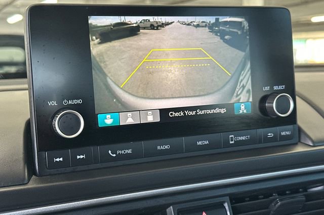 Used 2025 Honda Pilot Sport image 23