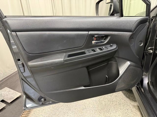 Used 2014 Subaru Crosstrek 2.0i Limited AWD/4WD image 17