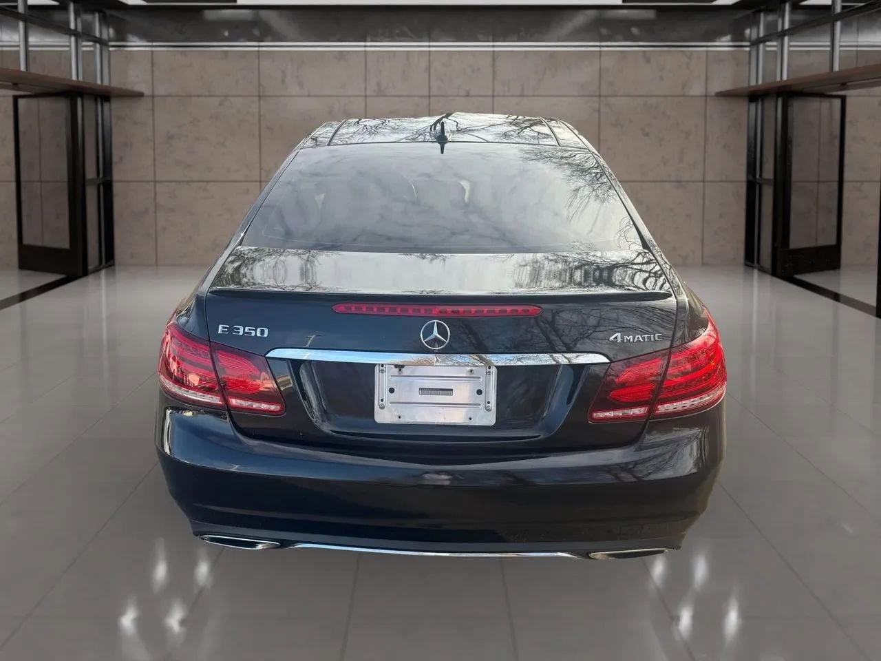 Used 2014 Mercedes-Benz E 350 4MATIC Coupe image 8