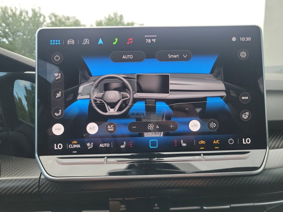 New 2025 Volkswagen Golf R Black Edition image 18