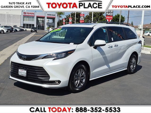 Used 2026 Toyota Sienna XLE
