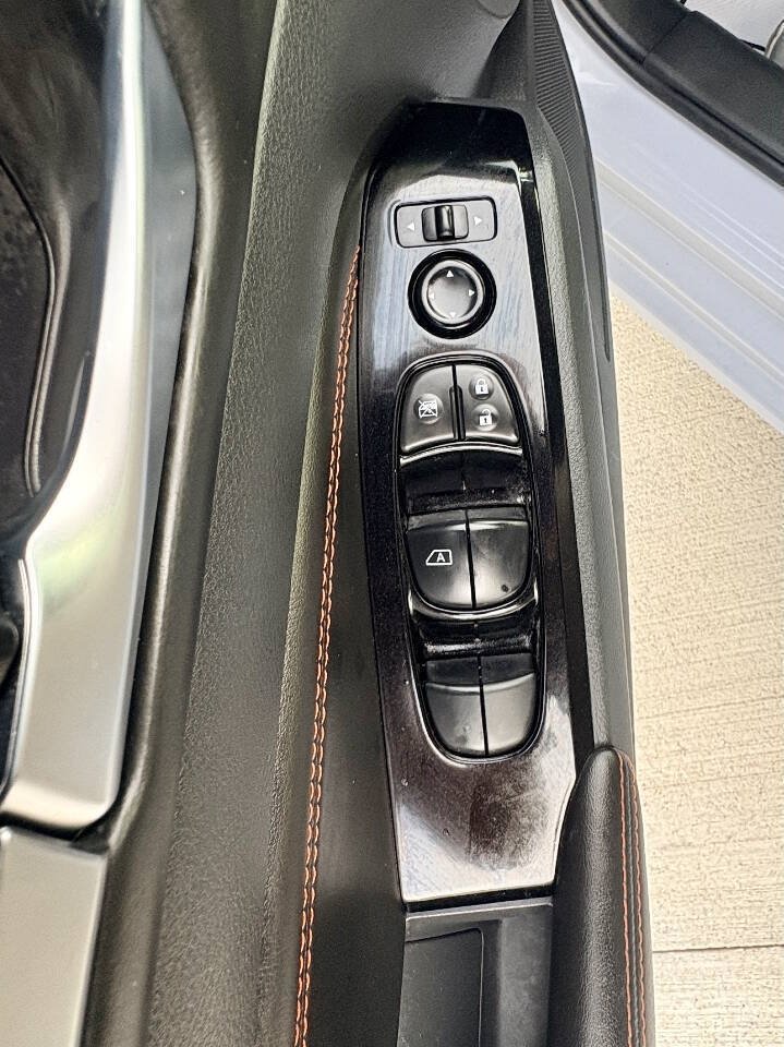 Used 2023 Nissan Altima 2.5 SR FWD image 14