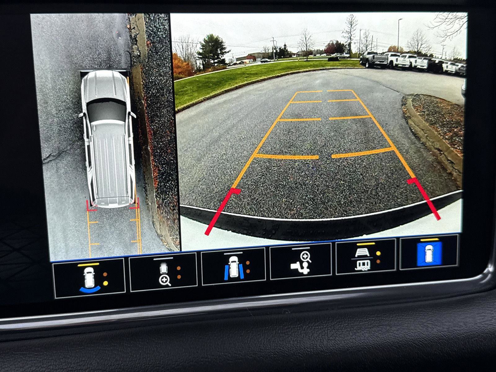 Used 2023 GMC Yukon Denali image 23