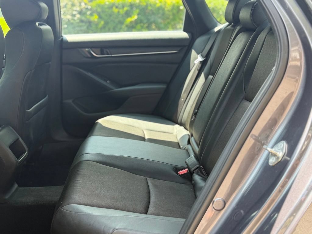 Used 2019 Honda Accord Sport image 13