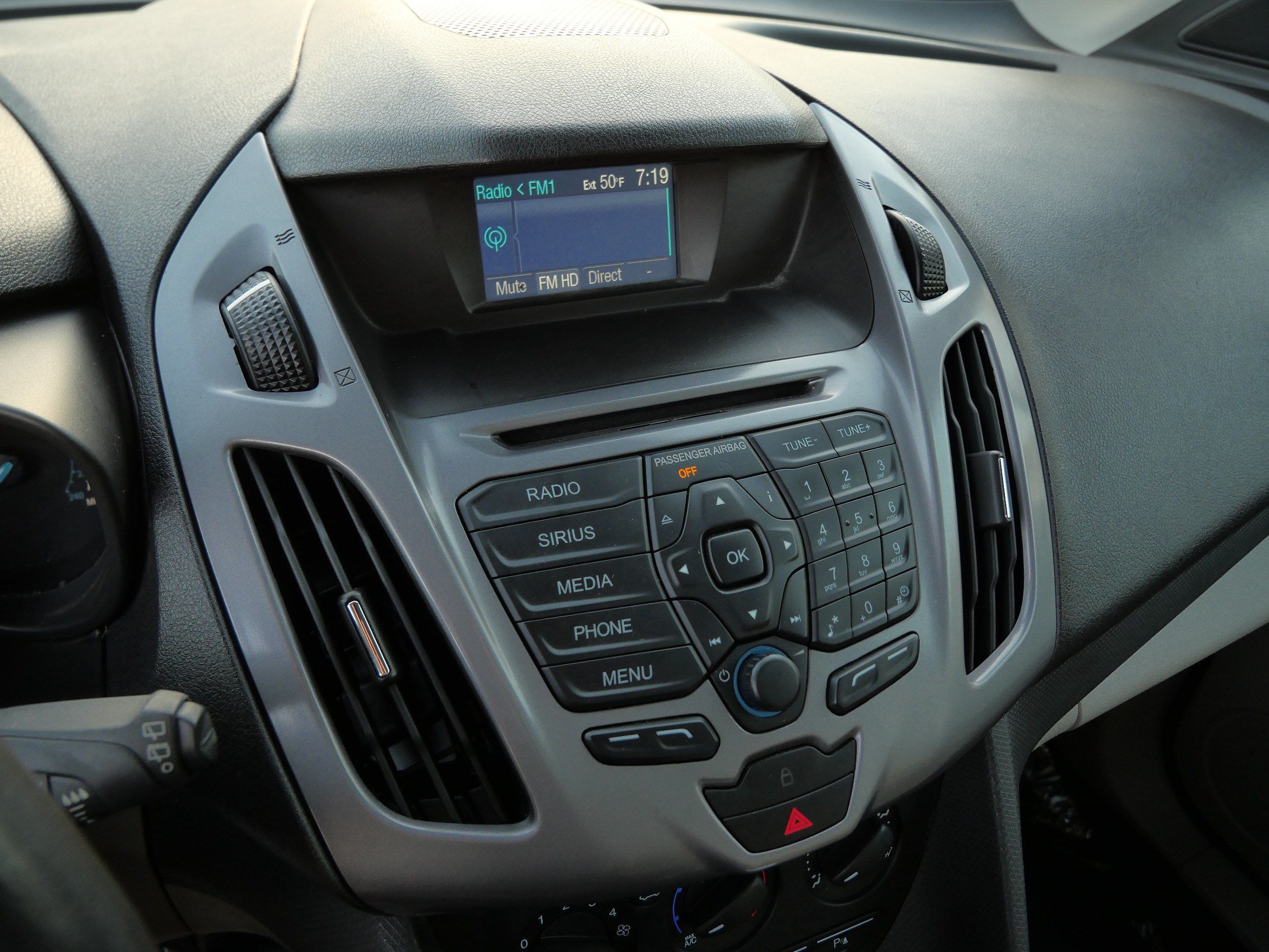 Used 2015 Ford Transit Connect XLT FWD image 23