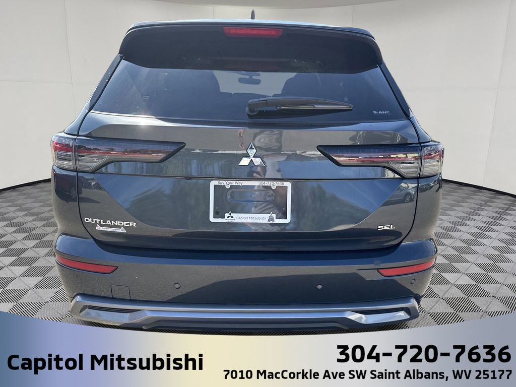 New 2025 Mitsubishi Outlander SEL image 6