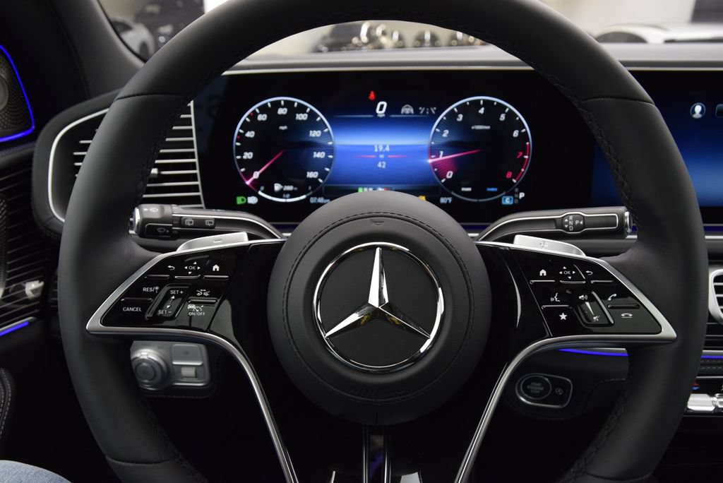 New 2026 Mercedes-Benz Maybach GLS 600 4MATIC image 24