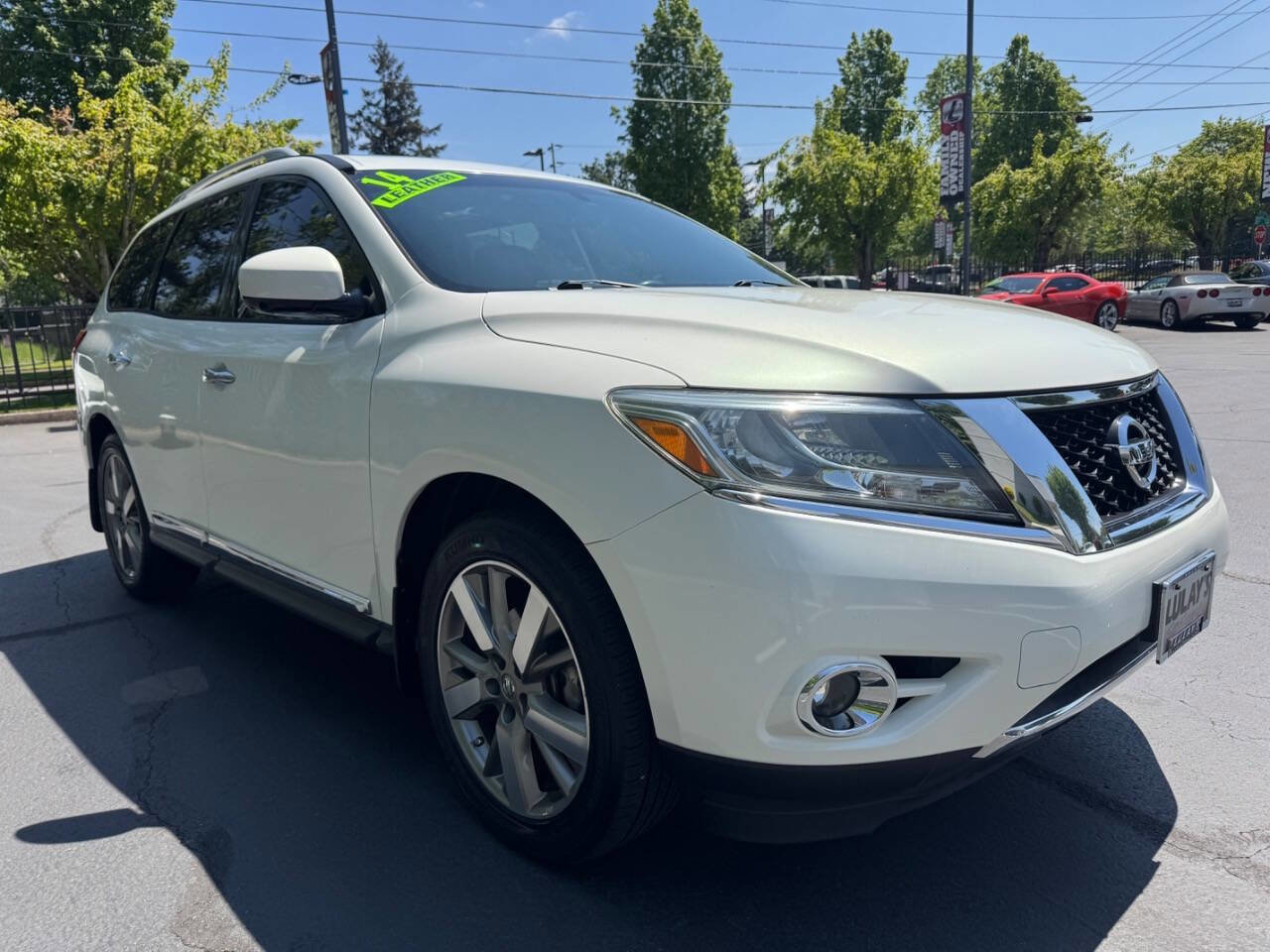 Used 2014 Nissan Pathfinder Platinum w/ Platinum Premium Package AWD/4WD image 6