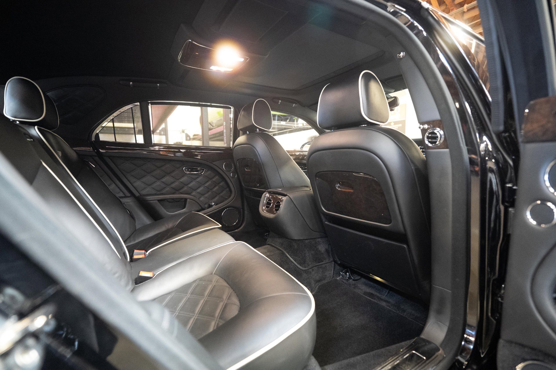 Used 2014 Bentley Mulsanne image 84