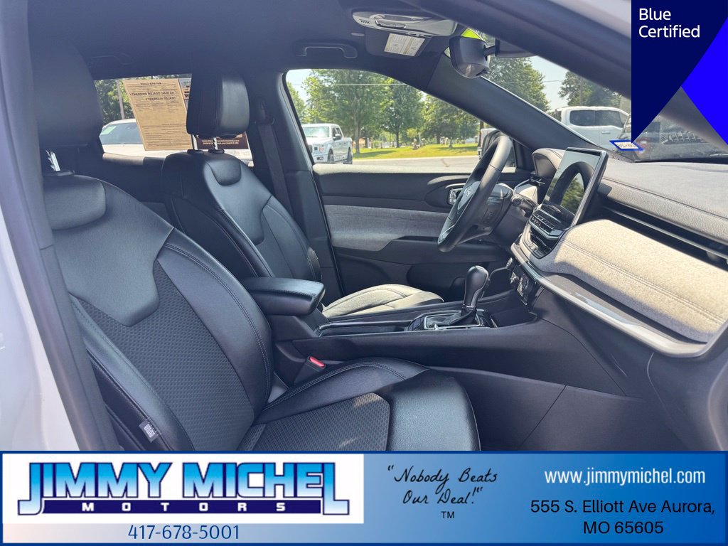 Used 2024 Jeep Compass Latitude AWD/4WD image 17