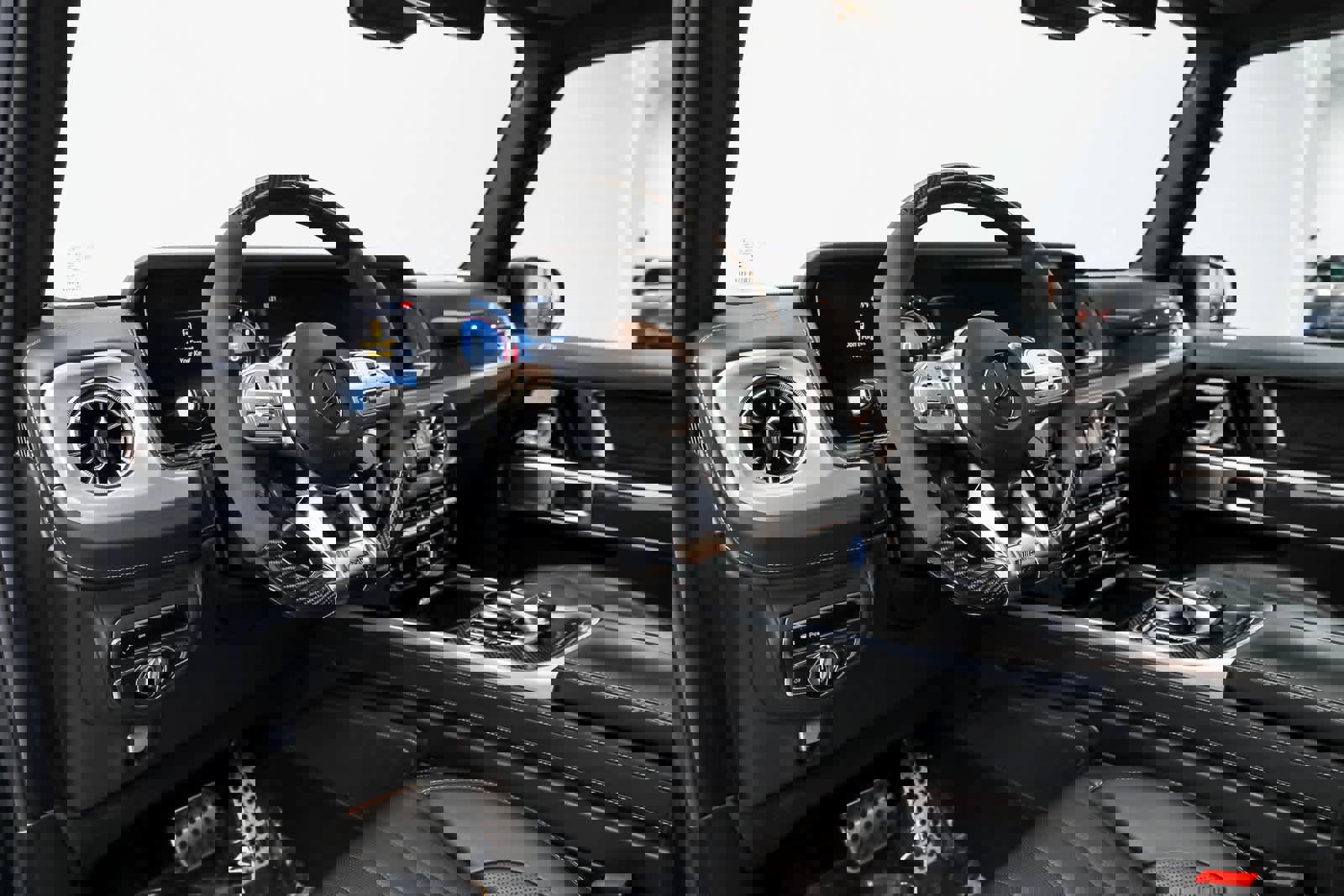 Used 2021 Mercedes-Benz G 63 AMG 4MATIC image 2