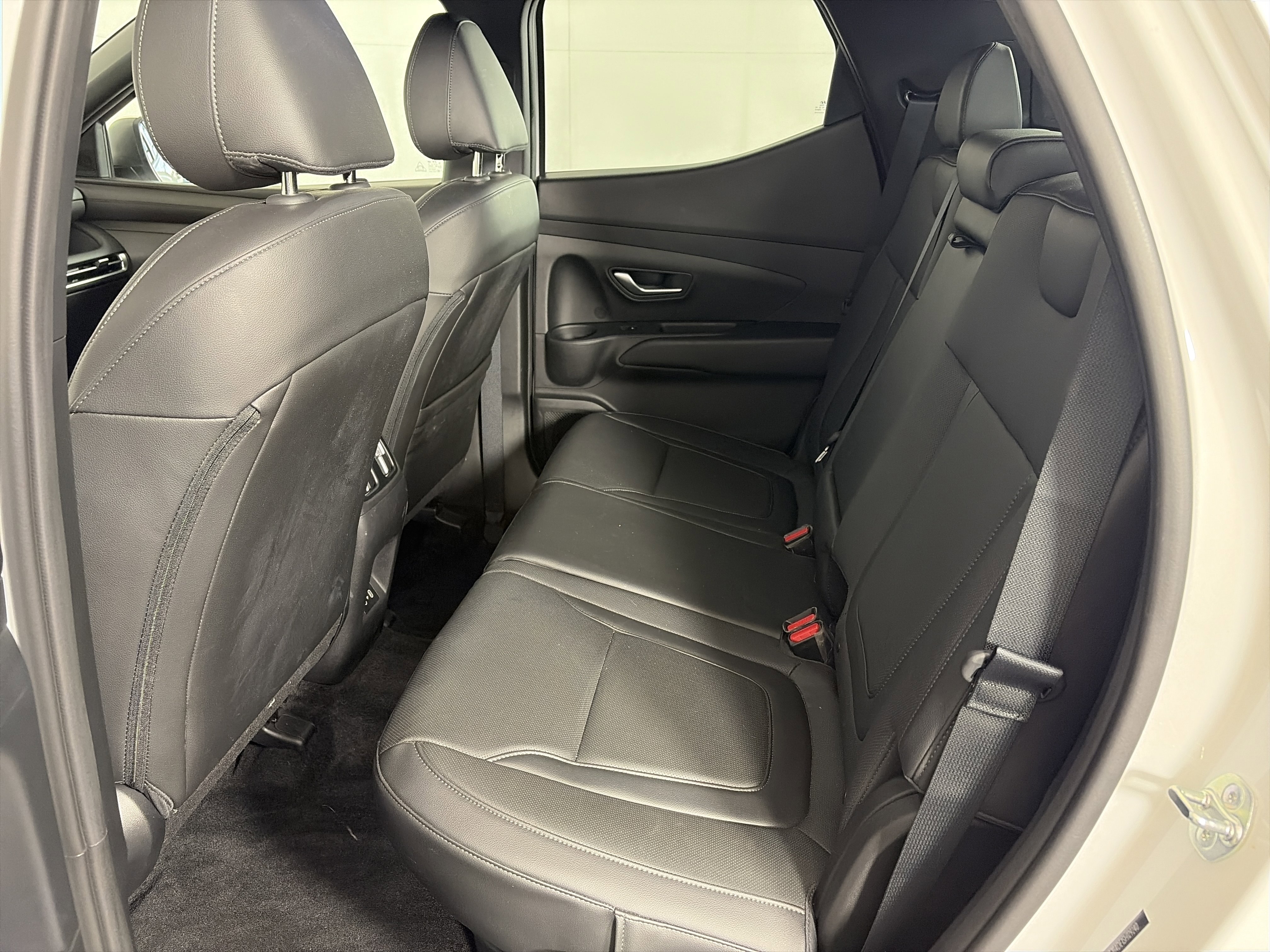 New 2025 Hyundai Santa Cruz SEL FWD image 7
