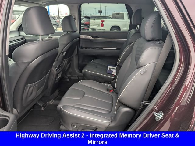 Used 2024 Hyundai Palisade SEL w/ Premium Package image 9