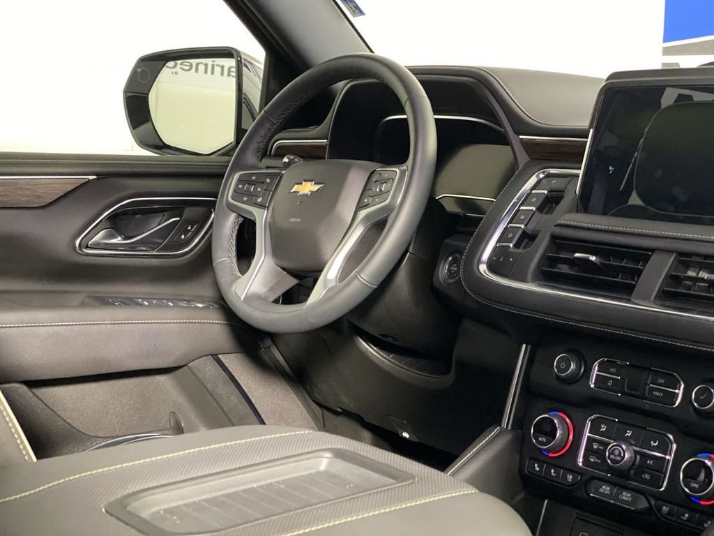 Used 2024 Chevrolet Tahoe Premier w/ Premium Package AWD/4WD image 10