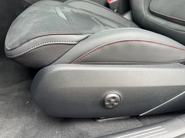 Used 2024 Mercedes-Benz C 43 AMG 4MATIC Sedan image 14