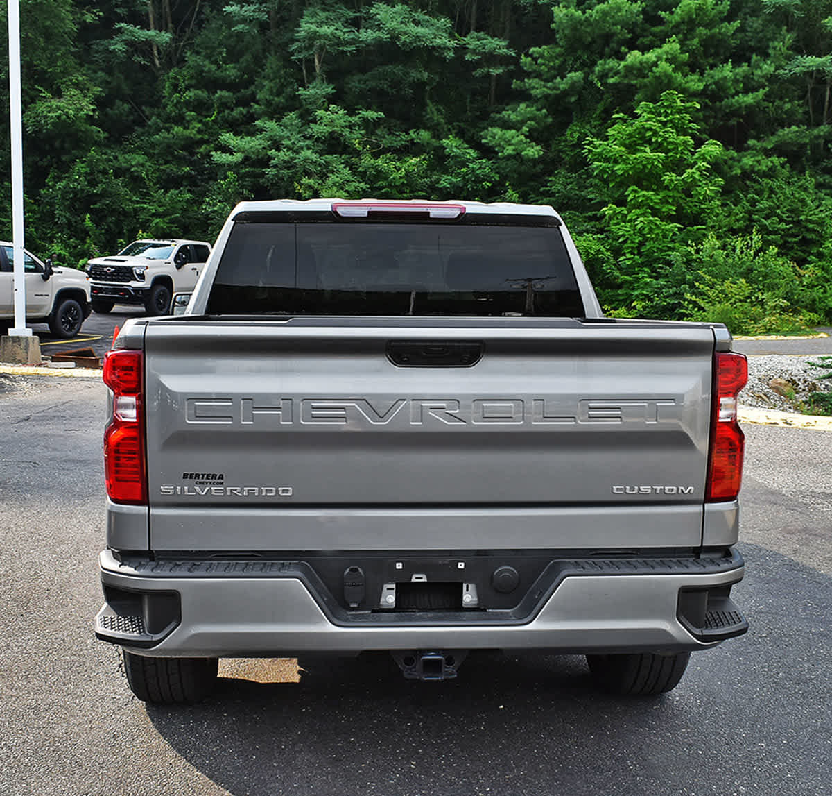 Used 2023 Chevrolet Silverado 1500 Custom AWD/4WD image 7