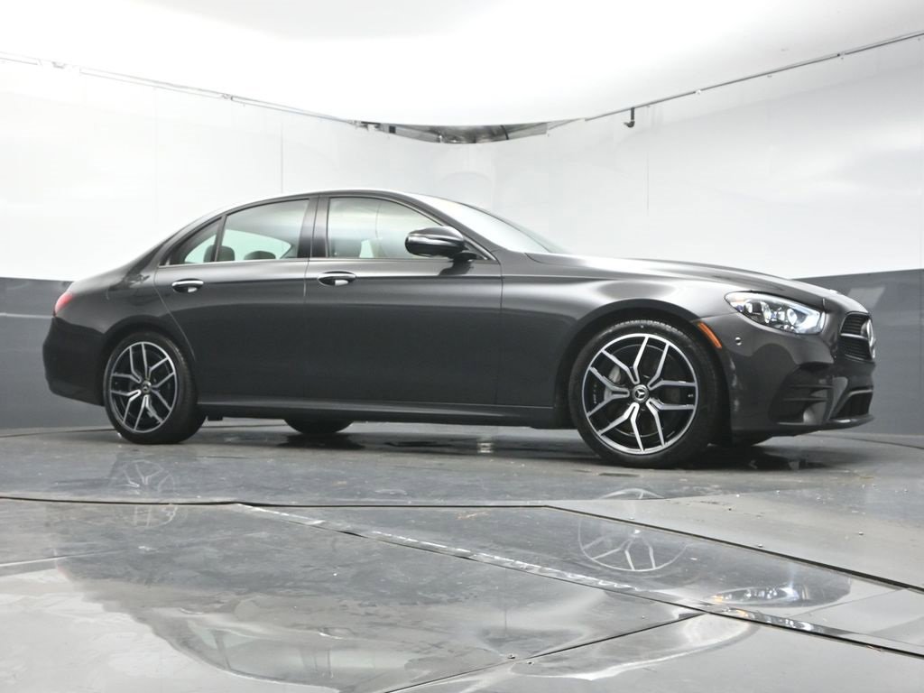 Used 2023 Mercedes-Benz E 350 Sedan image 30