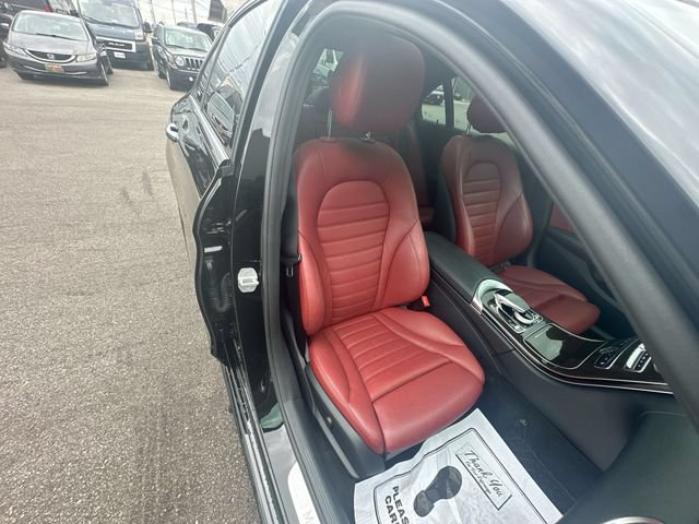 Used 2016 Mercedes-Benz C 300 4MATIC Sedan image 25