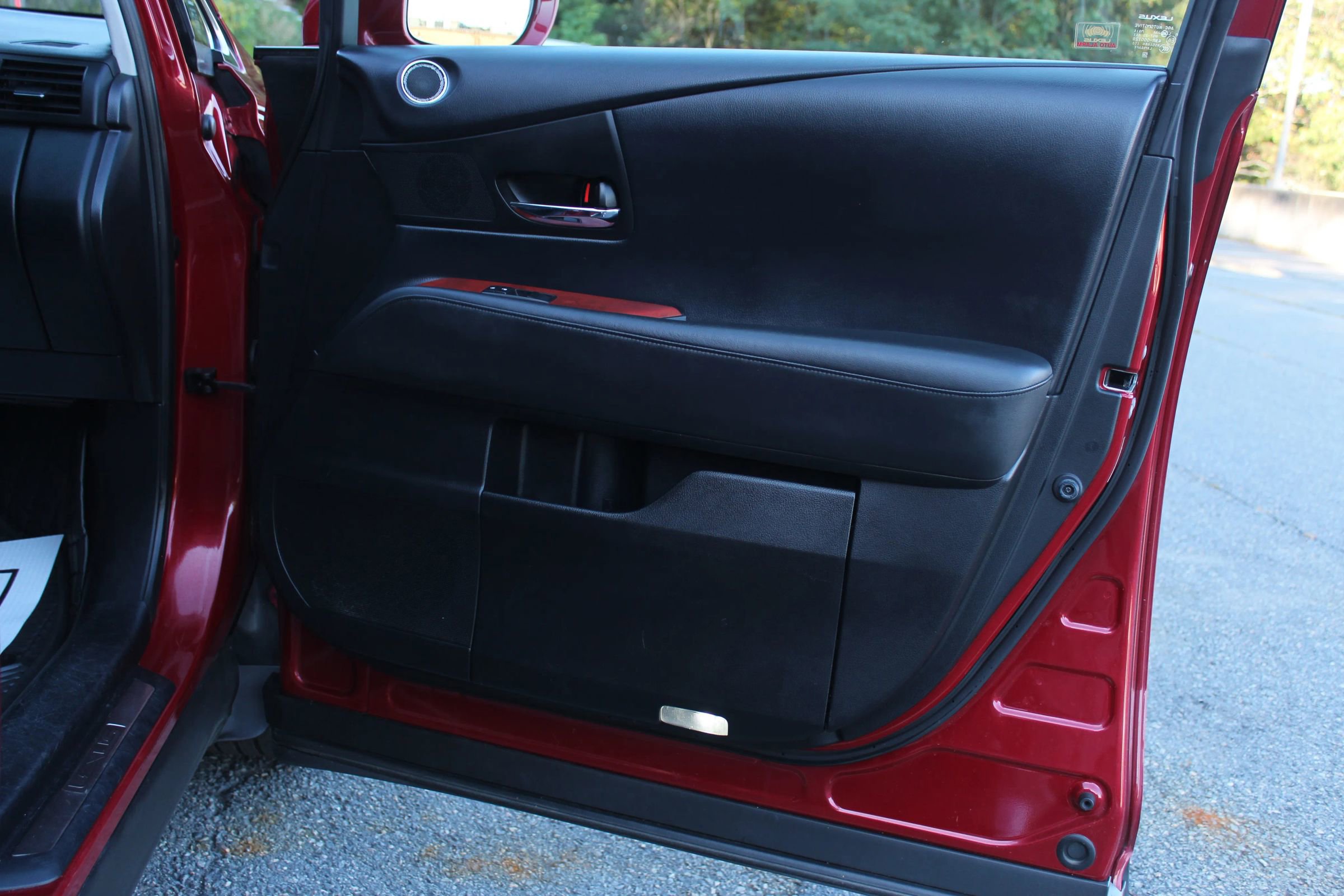 Used 2011 Lexus RX 450h AWD image 18