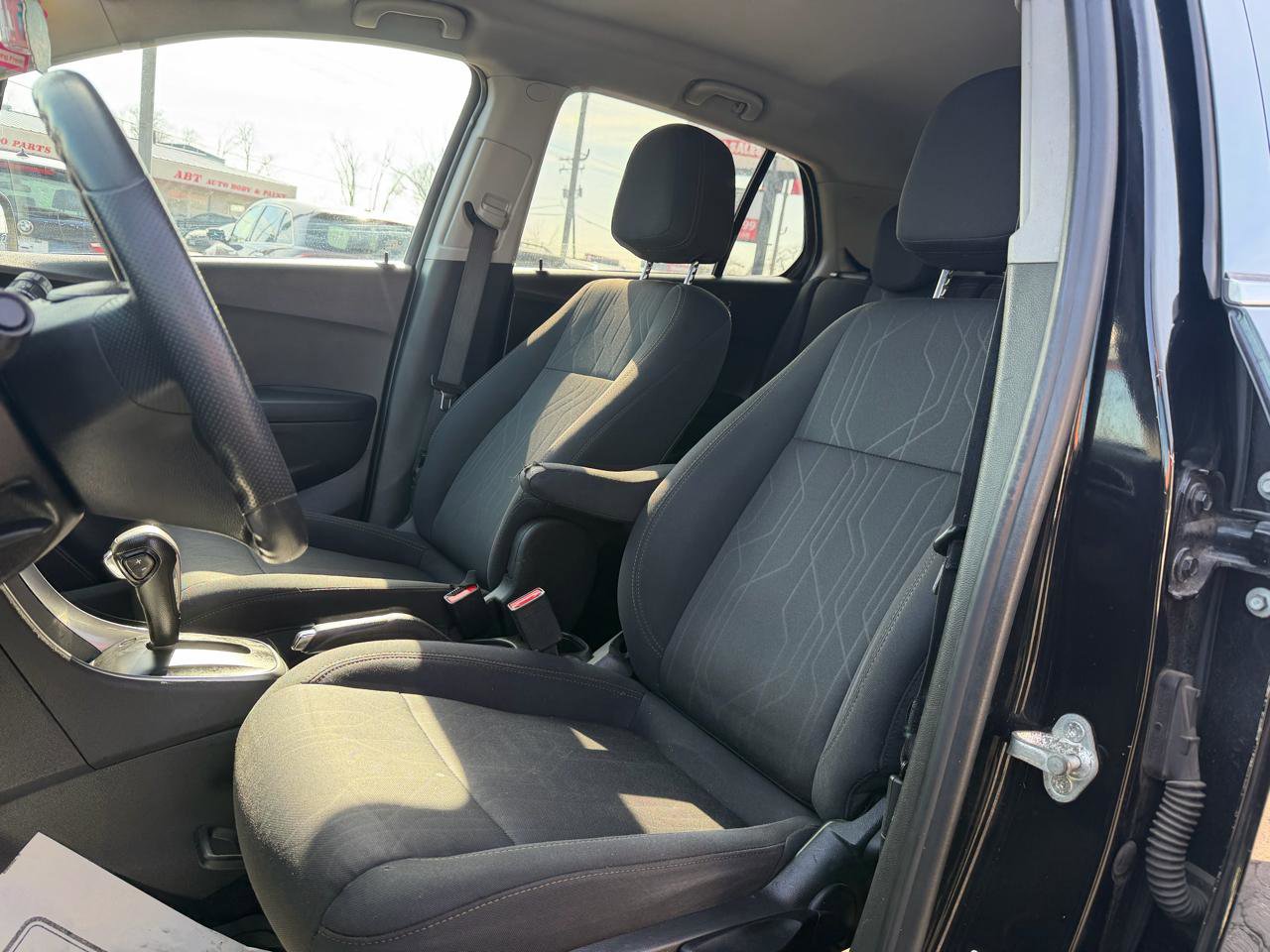 Used 2020 Chevrolet Trax LT image 9