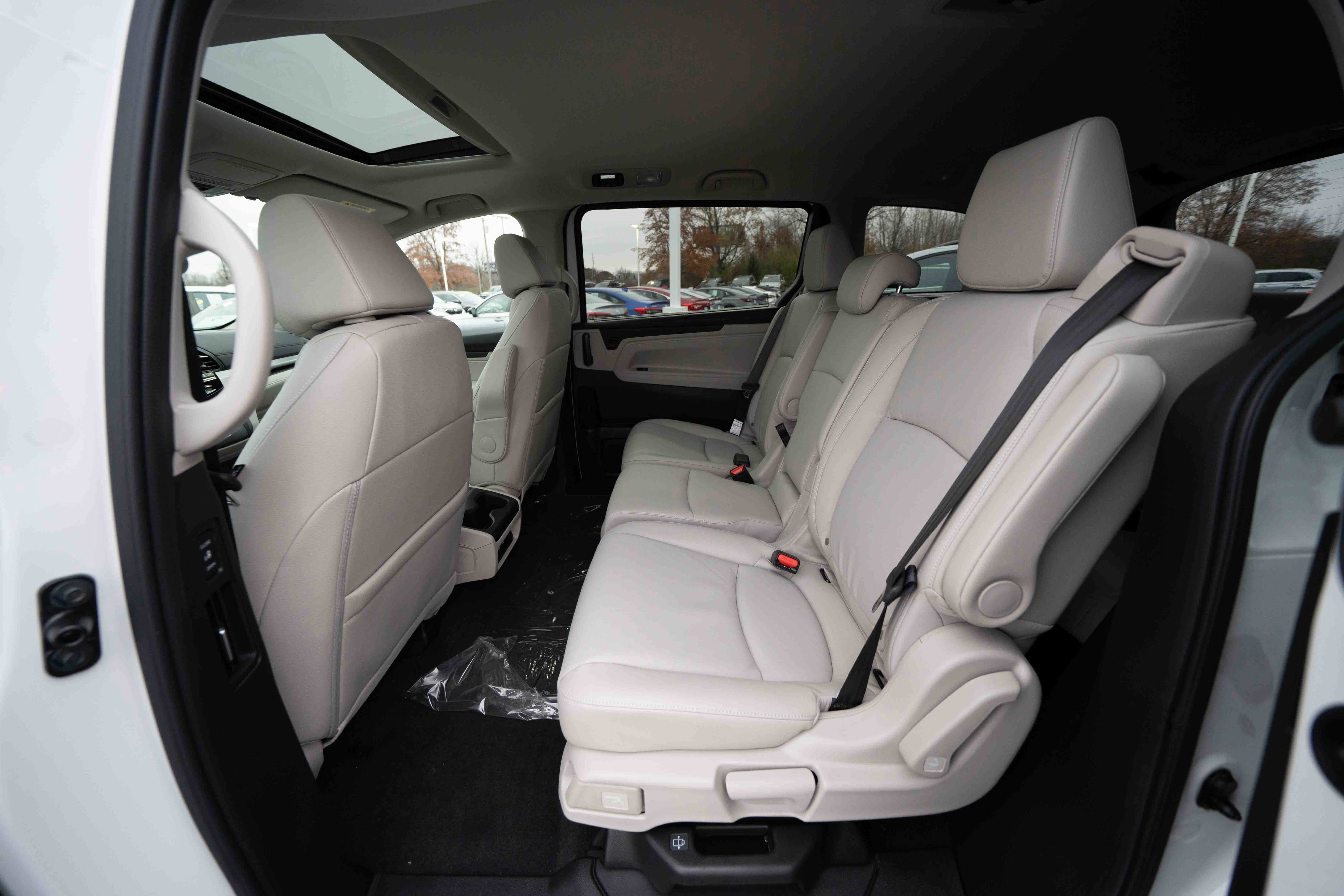 New 2026 Honda Odyssey EX-L image 23