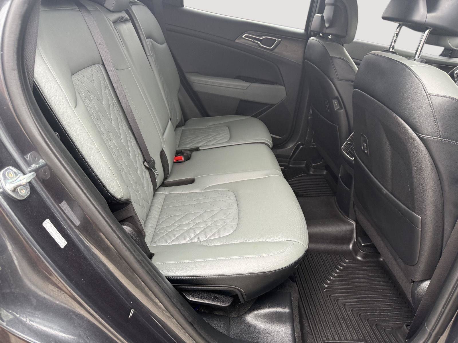 Used 2023 Kia Sportage X-Line w/ X-Line Premium Package AWD/4WD image 14