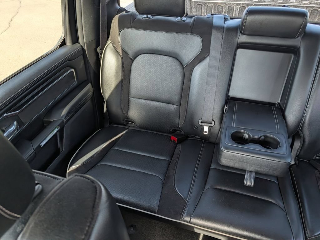 Used 2024 RAM 1500 Laramie AWD/4WD image 37