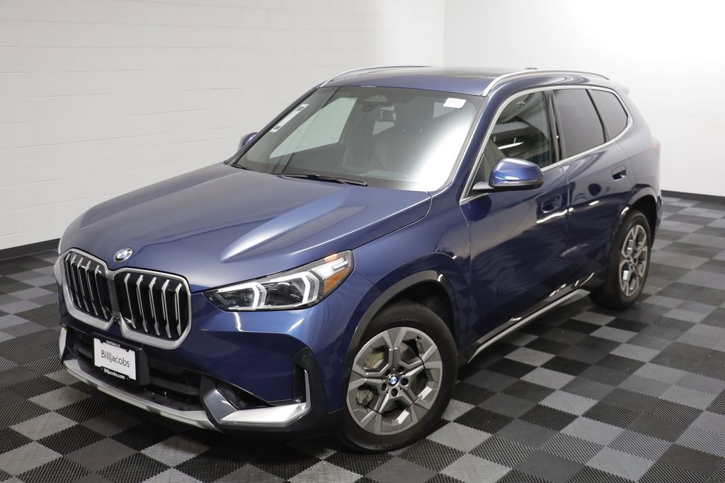 Certified 2025 BMW X1 xDrive28i w/ Premium Package image 2