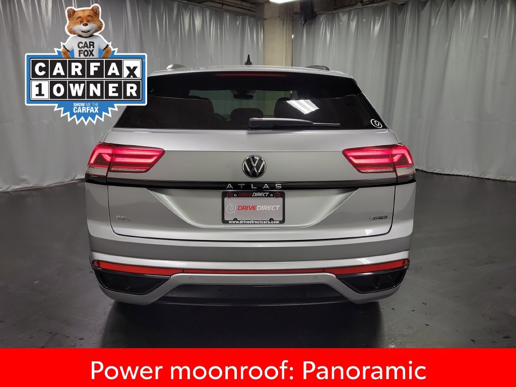 Used 2023 Volkswagen Atlas Cross Sport SEL R-Line AWD/4WD image 7