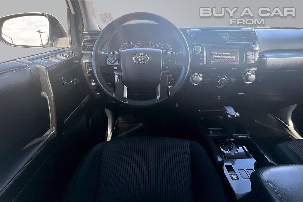 Used 2017 Toyota 4Runner TRD Off-Road AWD/4WD image 5