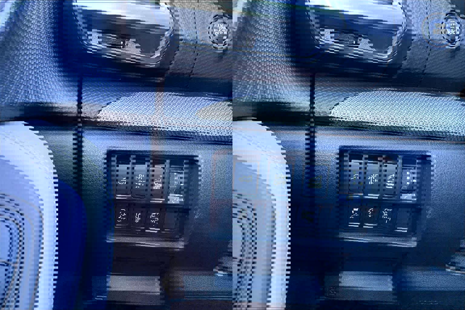 Used 2019 Subaru Forester Limited image 36